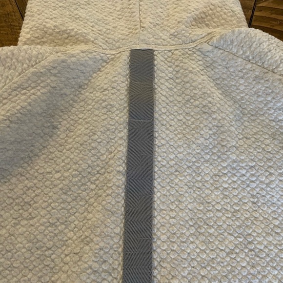 Lululemon At Ease Hoodie - Picture 5 of 9
